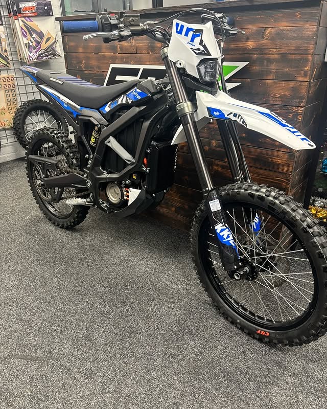 2023 Surron Ultra bee